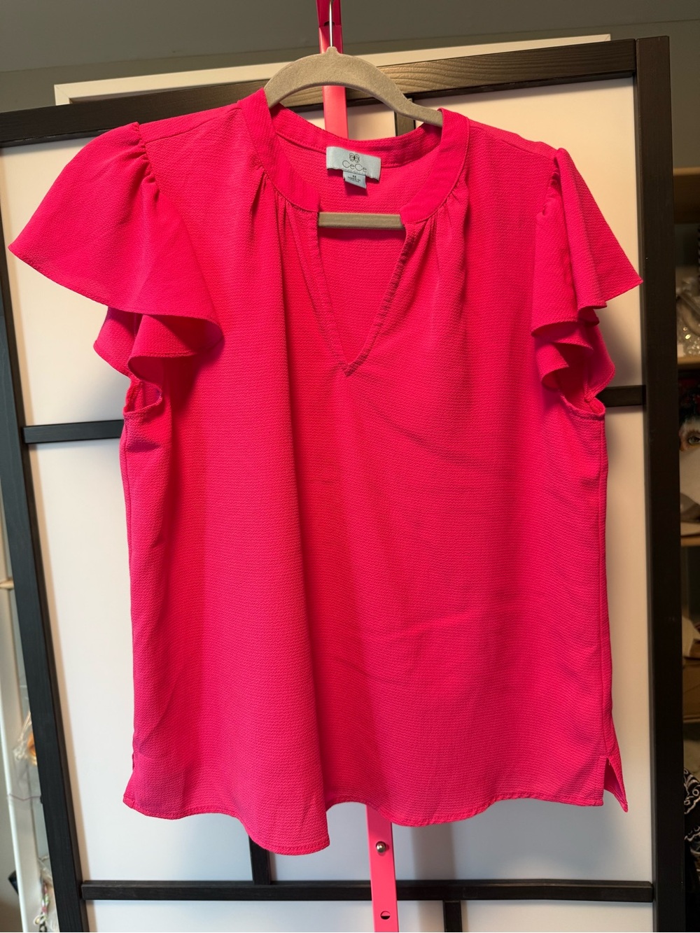 CeCe Flutter Sleeve Blouse | Size Medium | EUC | Hot Pink